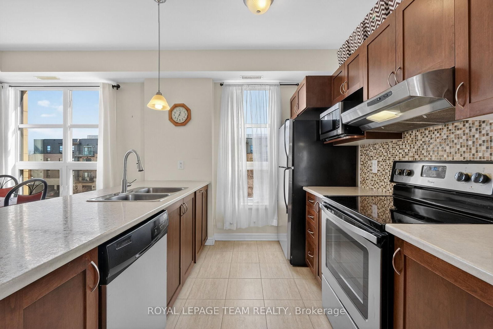 100 Montblanc Private, Unit 302 - Photo 23