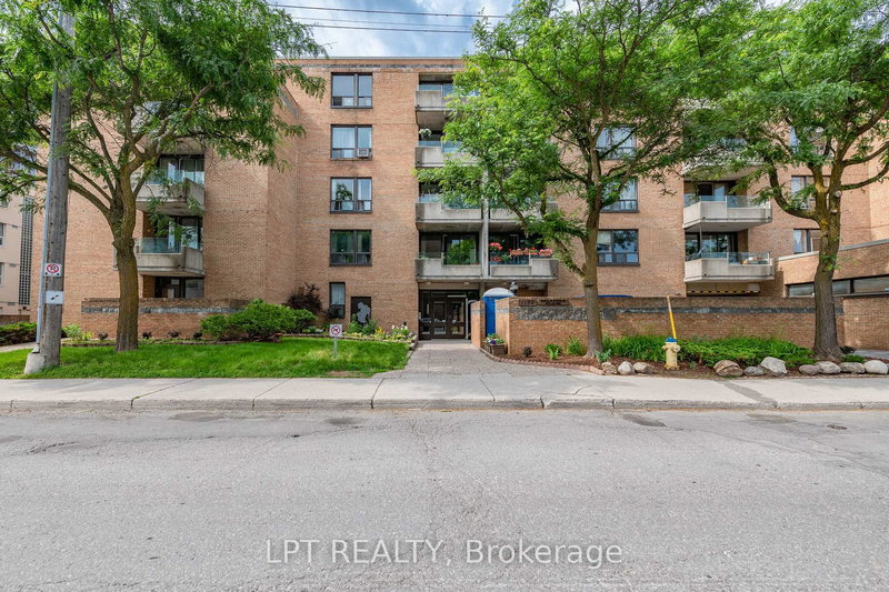 home for sale on #206-1177 Belanger Avenue