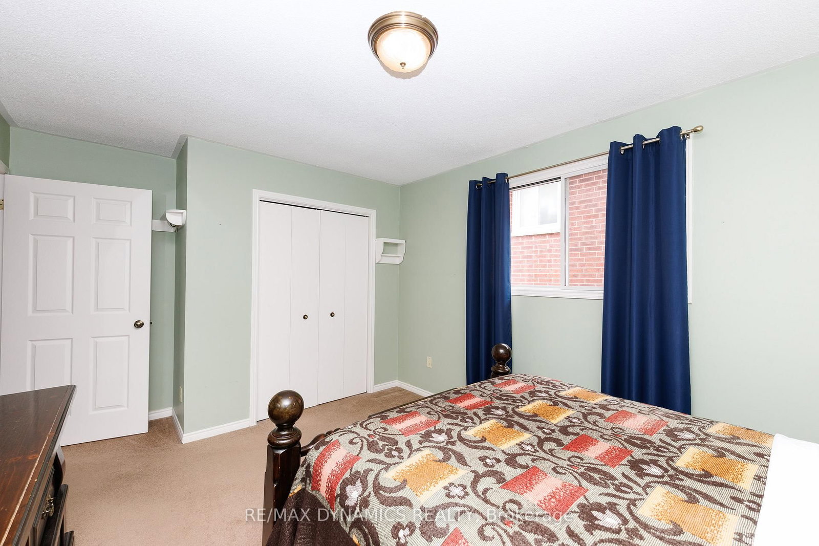 Detached House for sale at 15 Rollins Drive, Welland, Ontario, L3C 6Z7 - N. Welland - MLS: X12918494