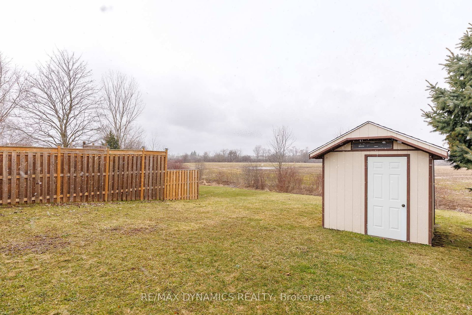 Detached House for sale at 15 Rollins Drive, Welland, Ontario, L3C 6Z7 - N. Welland - MLS: X12918494