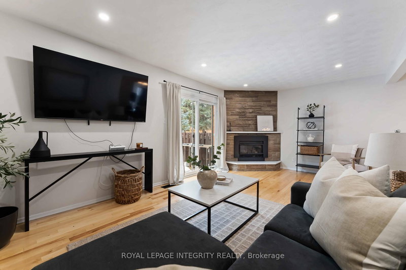 19 - 1585 Heron Rd, Ottawa, K1V 9V1 | Image 3