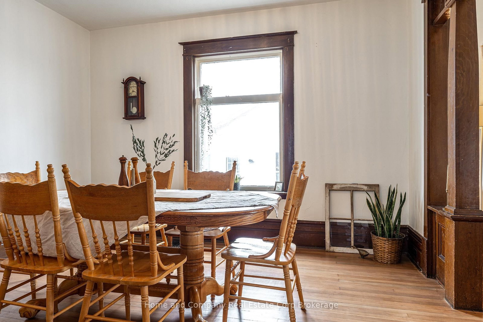 211 Queen Street W - Photo 10