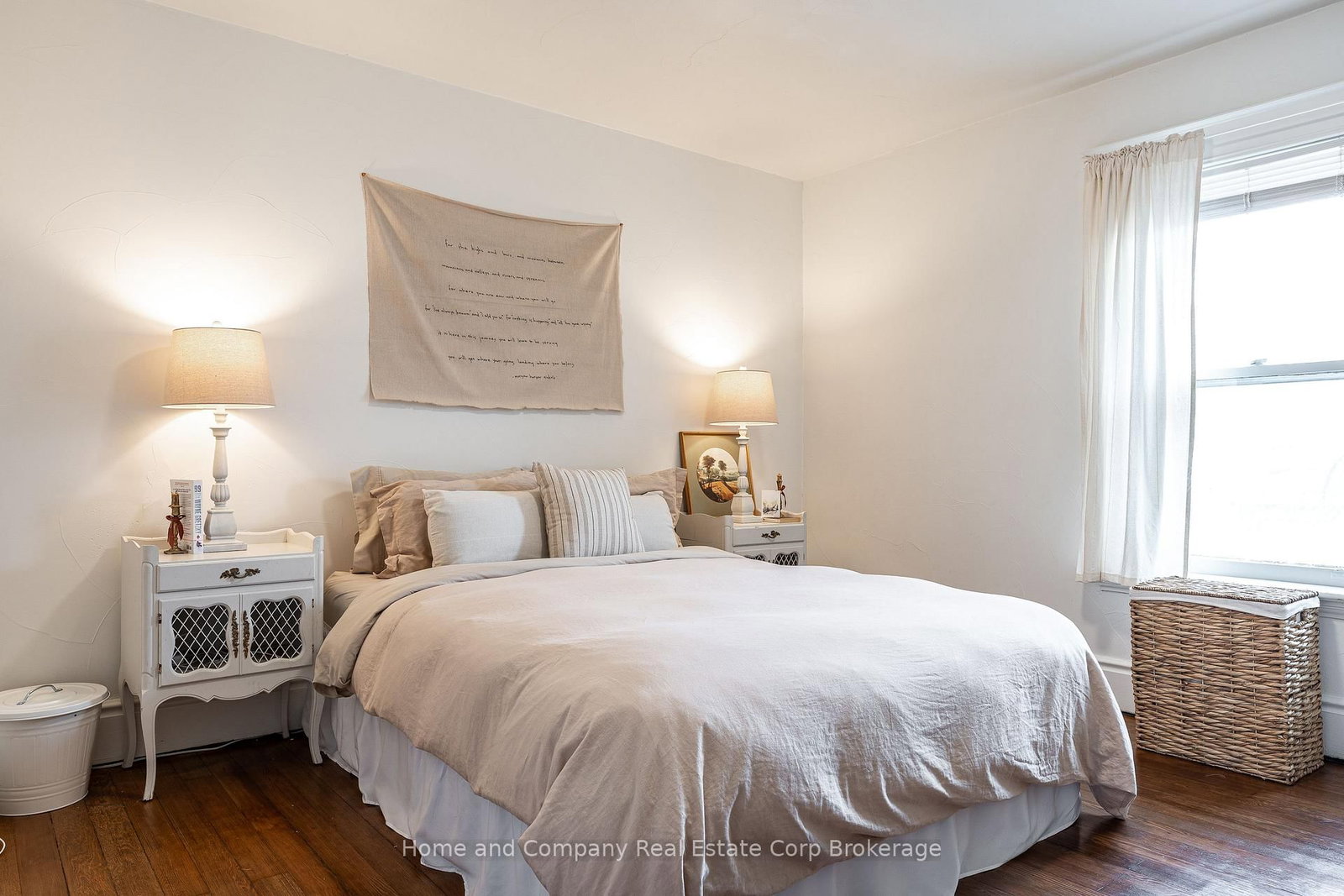 211 Queen Street W - Photo 26