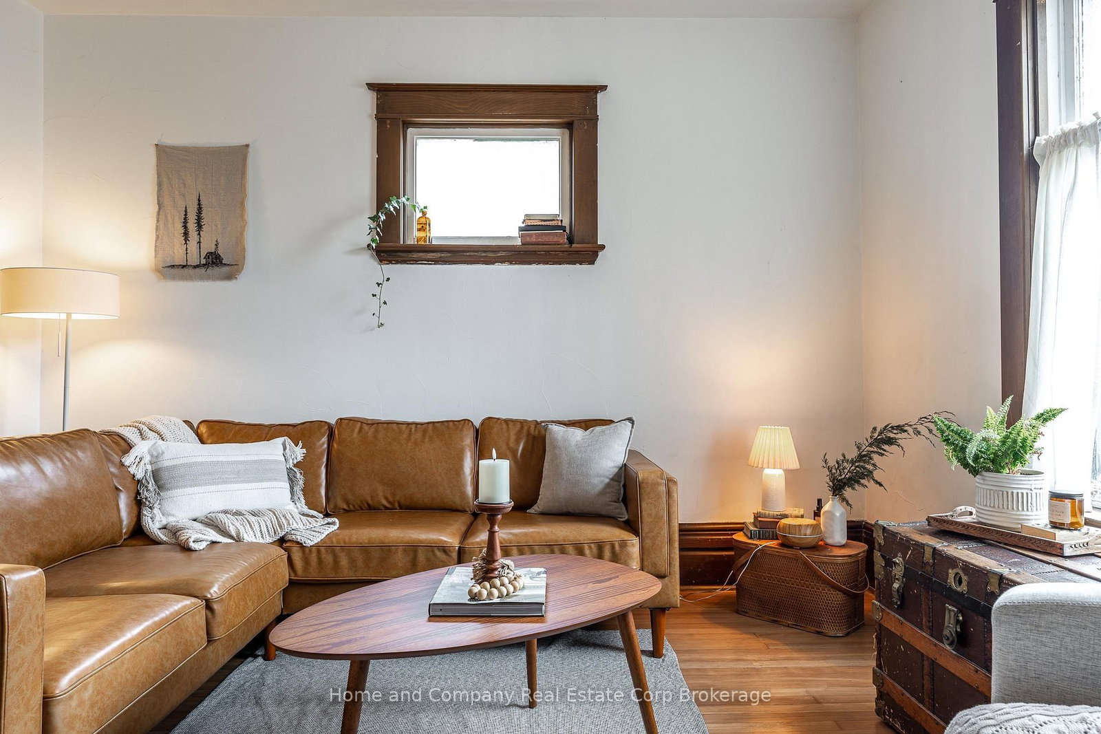 211 Queen Street W - Photo 3