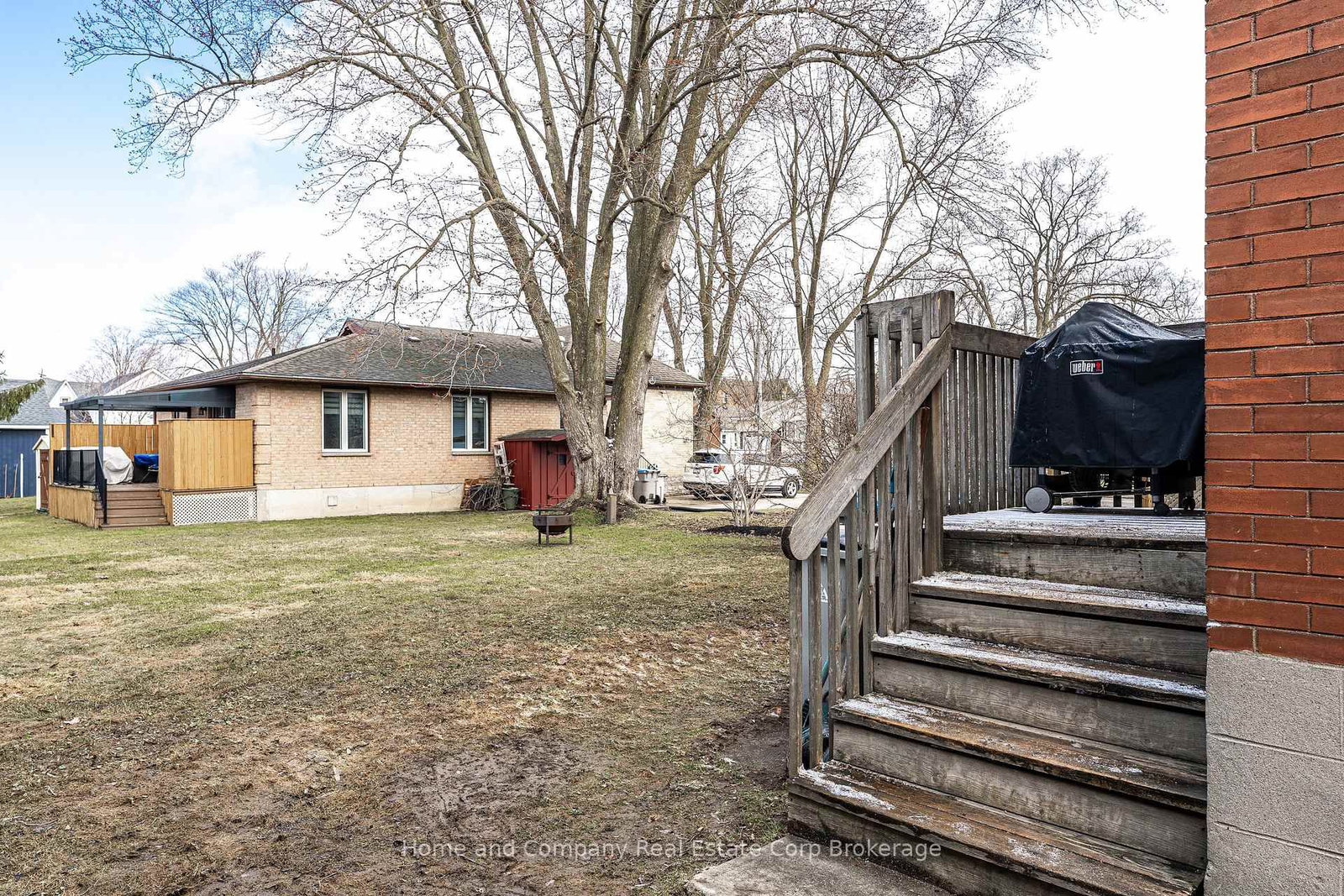 211 Queen Street W - Photo 31