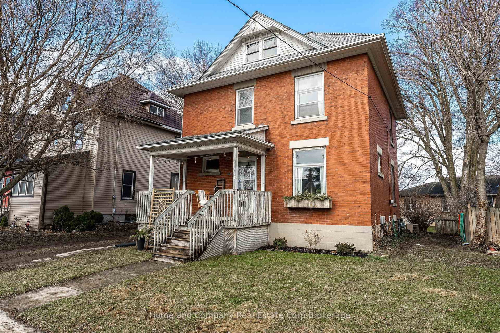 211 Queen Street W - Photo 34