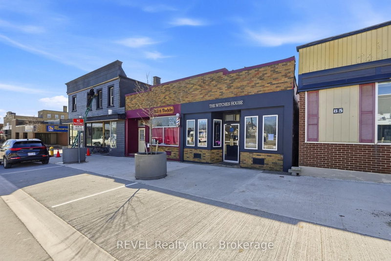 77-81 Jarvis St, Fort Erie, L2A 2S3 | Image 3