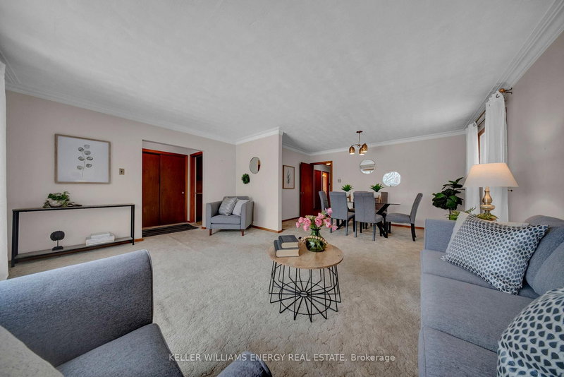 855 Timothy St, Peterborough, K9H 6H5 | Image 3