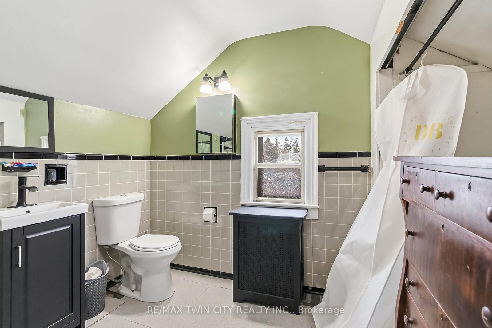 209 Grand River Street N - Photo 41