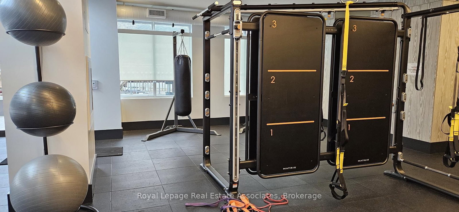 Condo for sale at 409-55 Duke Street, Kitchener, Ontario, N2H 0C9 - MLS: X12919088