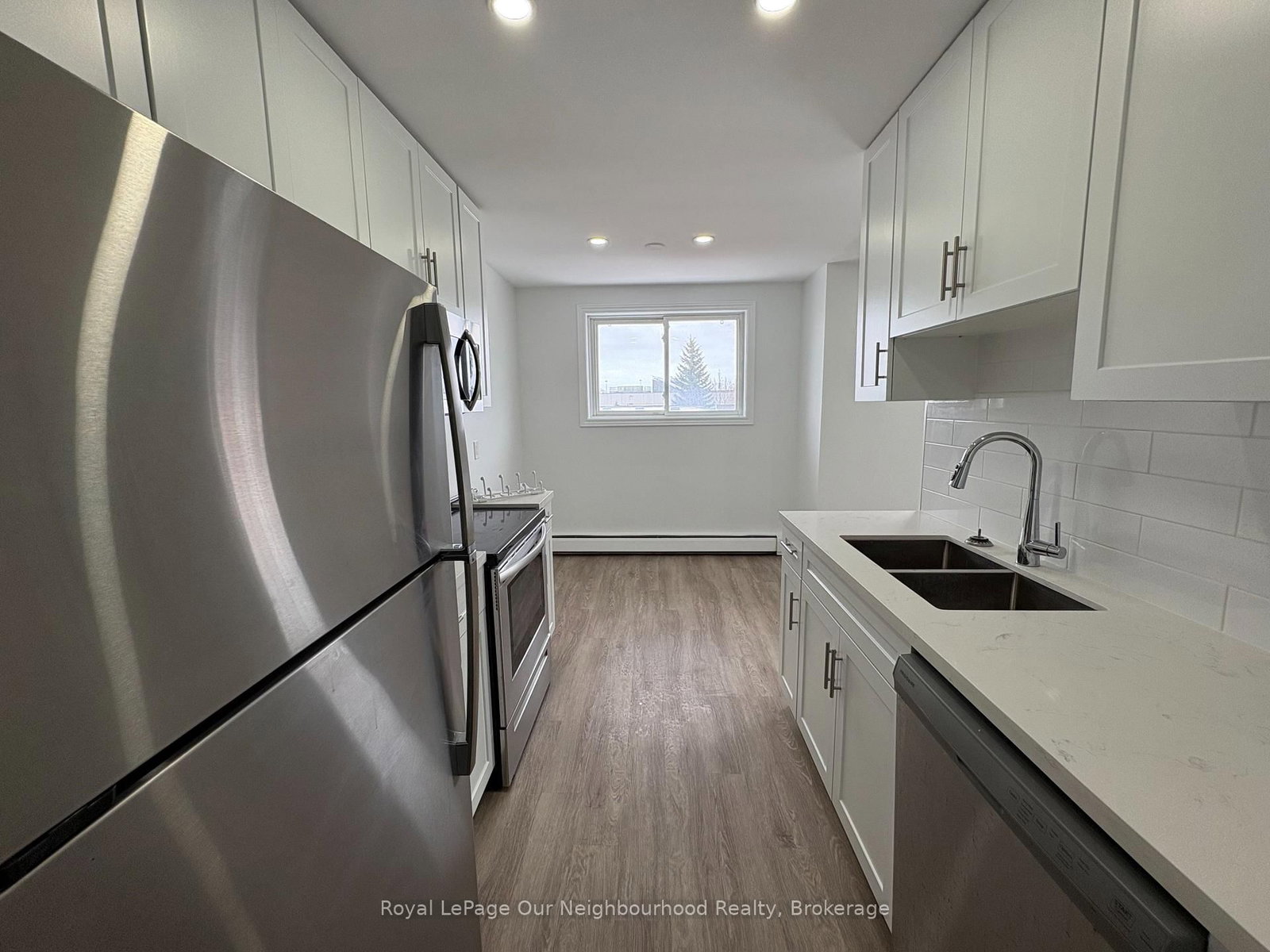 107 Chandler Drive, Unit 11 - Photo 4