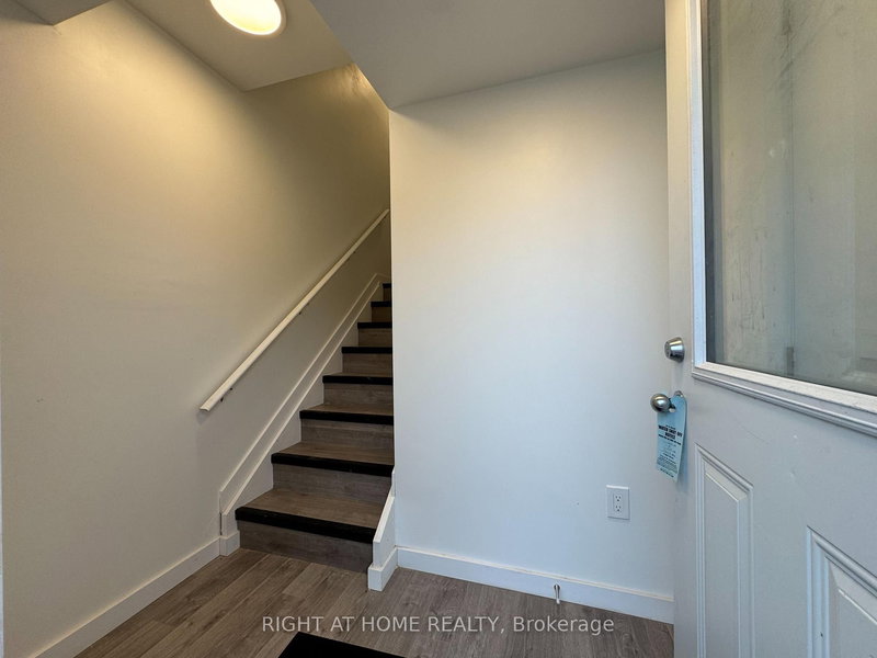 (MAIN) - 127 Highriver Trail
