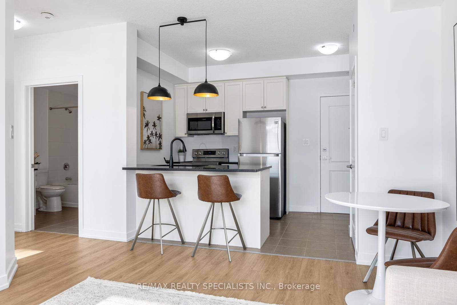 Condo for sale at 112-101 Shoreview Place, Hamilton, Ontario, L8E 0K2 - Lakeshore - MLS: X12919176