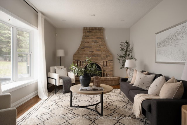 27 MILLBRIDGE Crescent