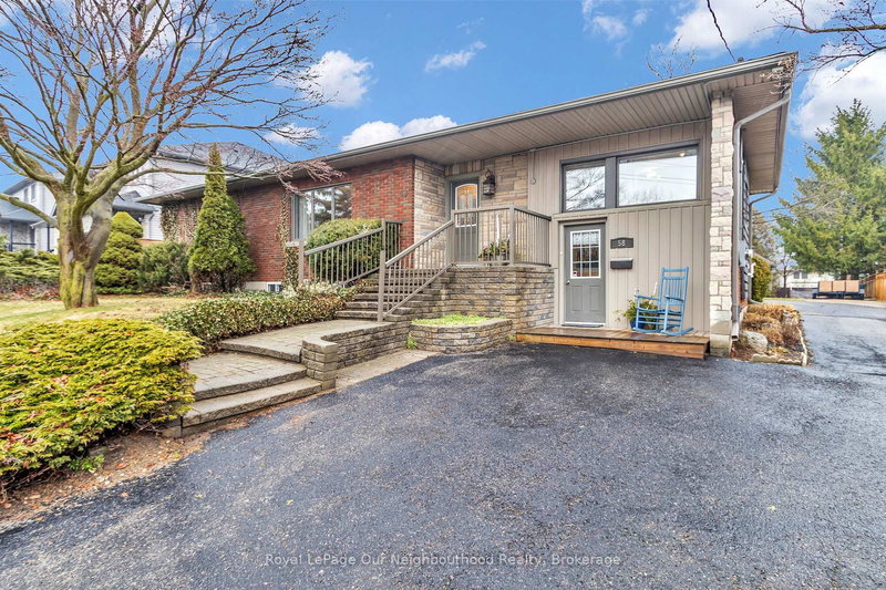 58 Clarke St N, Woodstock, N4S 7M5 | Image 2