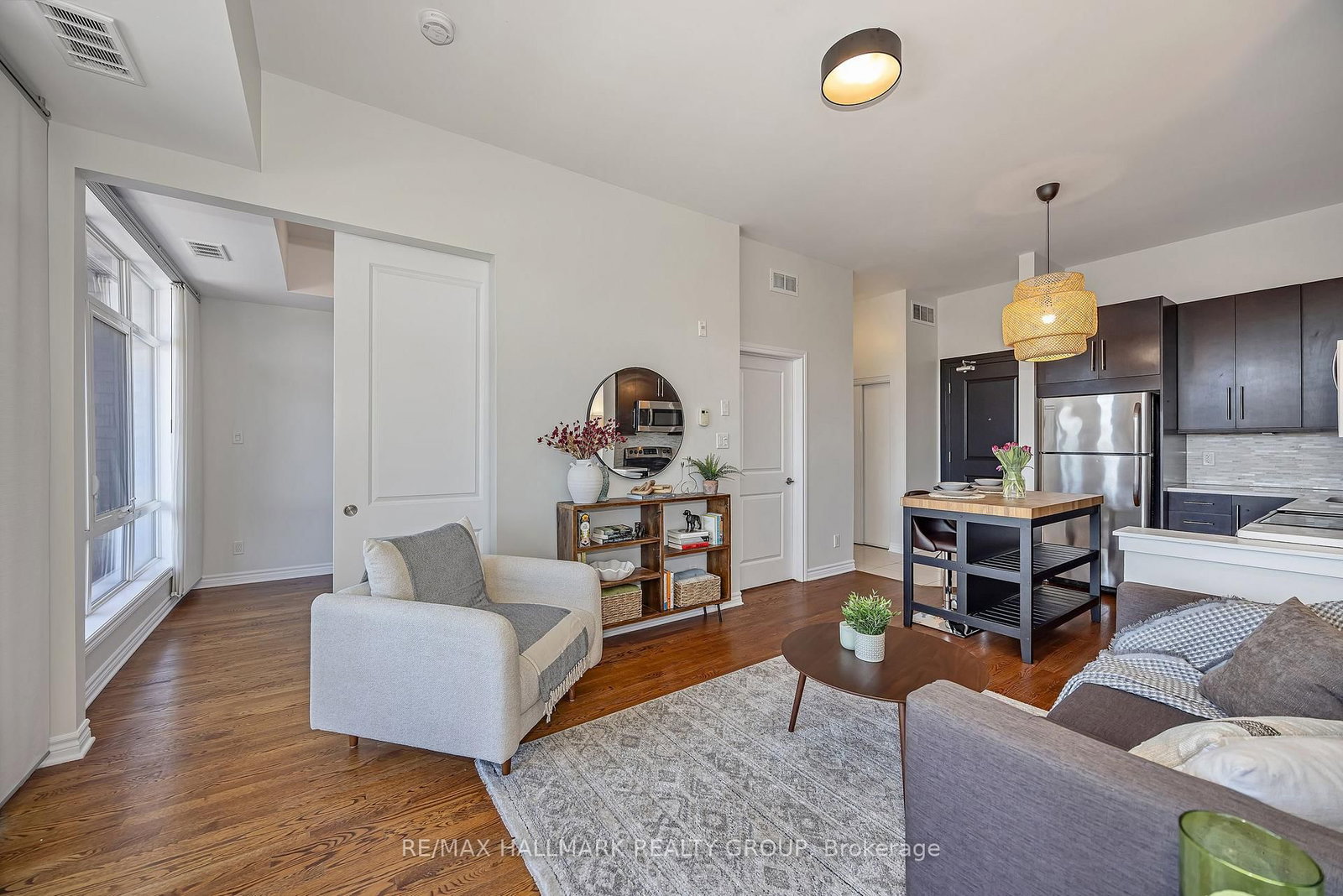 682 Churchill Avenue, Unit 310 - Photo 12