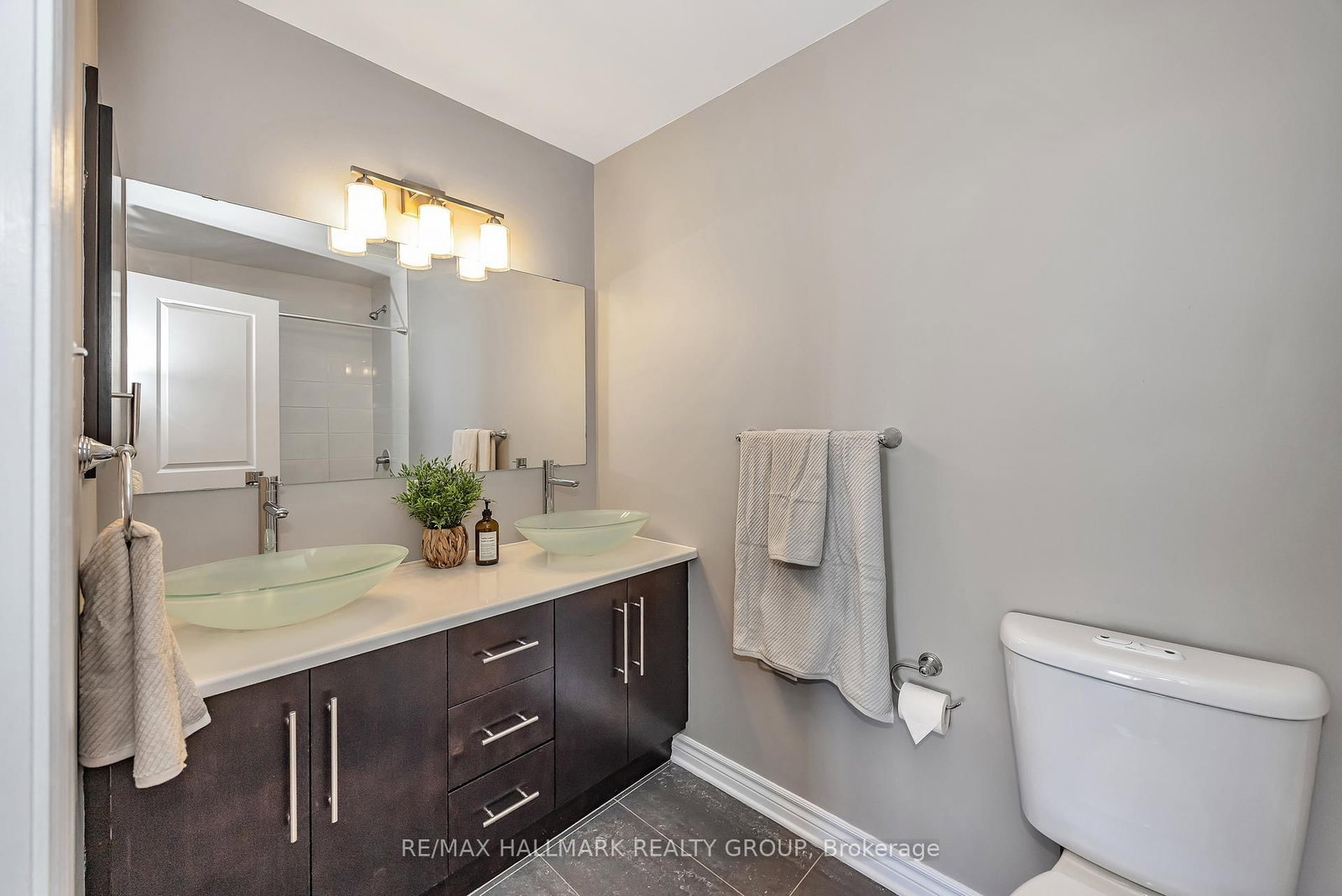 682 Churchill Avenue, Unit 310 - Photo 18