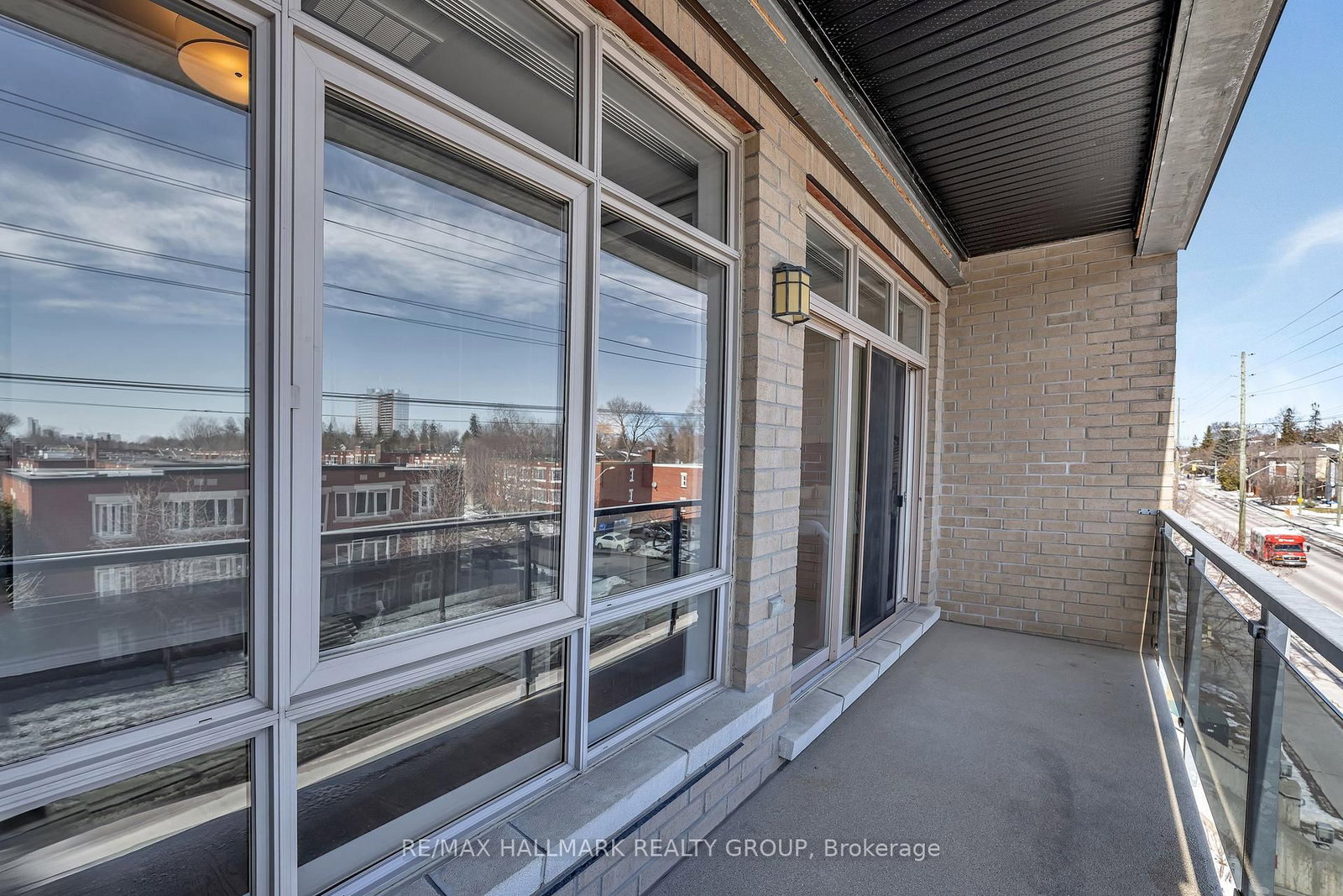 682 Churchill Avenue, Unit 310 - Photo 25