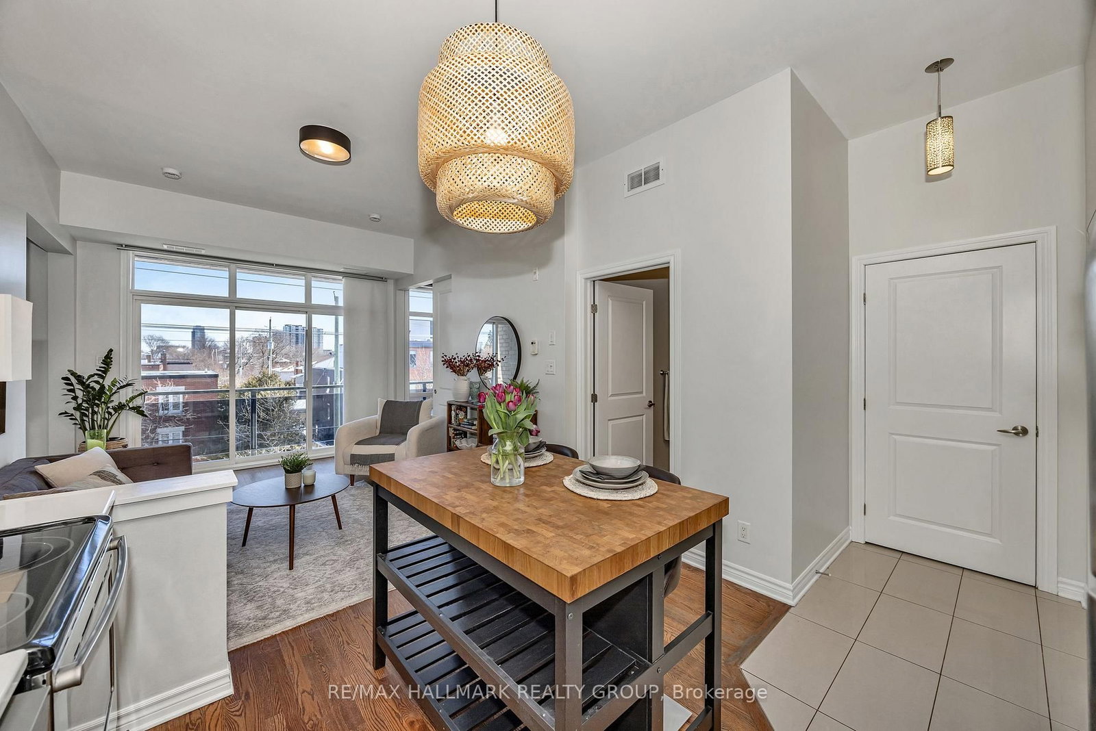 682 Churchill Avenue, Unit 310 - Photo 9