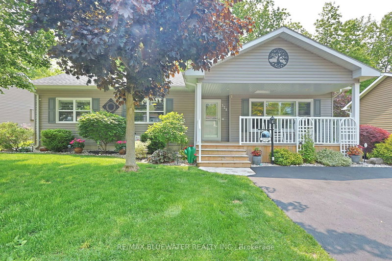 home for sale on 328 Wyldwood Lane