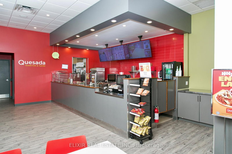 1475 Huron Church Rd, Windsor, N9C 2K9 | Image 3