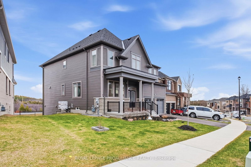 998 Trailsview Ave, Cobourg, K9A 4K3 | Image 2