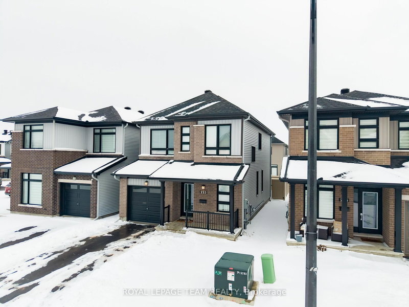 223 Turnbuckle Cres, Ottawa, K2J 7B7 | Image 2