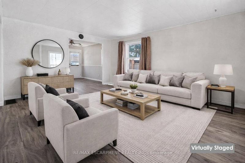 85 Grass Ave, St. Catharines, L2R 1T2 | Image 3