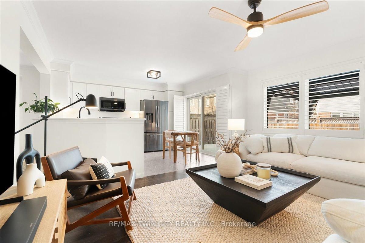 Townhouse for sale at 48 Manhattan Circle, Cambridge, Ontario, N3C 0C4 - MLS: X12920280