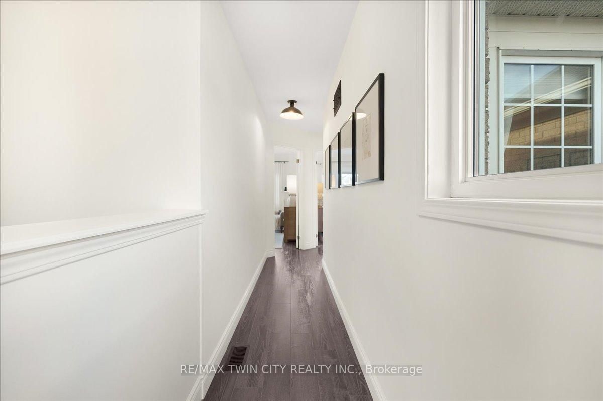 Townhouse for sale at 48 Manhattan Circle, Cambridge, Ontario, N3C 0C4 - MLS: X12920280