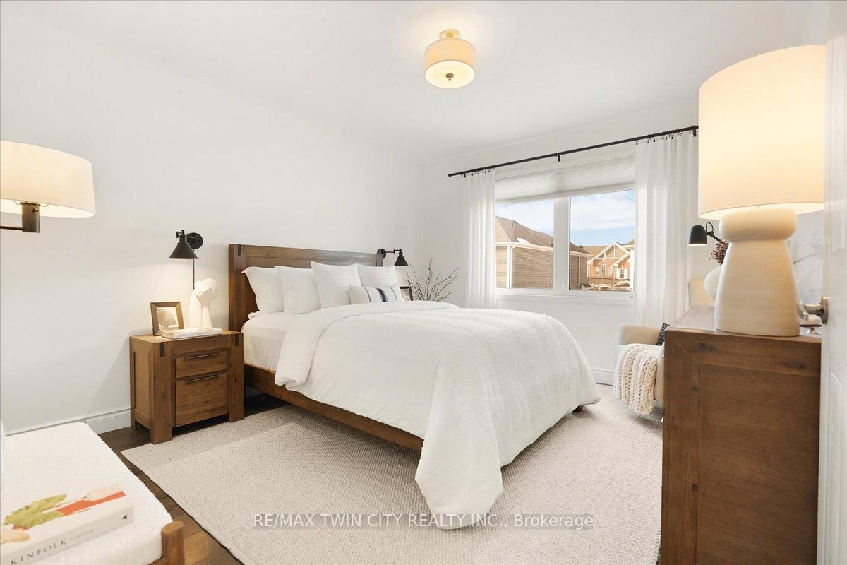 Townhouse for sale at 48 Manhattan Circle, Cambridge, Ontario, N3C 0C4 - MLS: X12920280