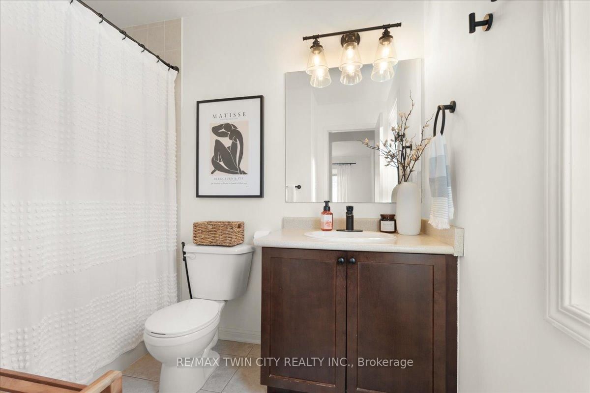 Townhouse for sale at 48 Manhattan Circle, Cambridge, Ontario, N3C 0C4 - MLS: X12920280