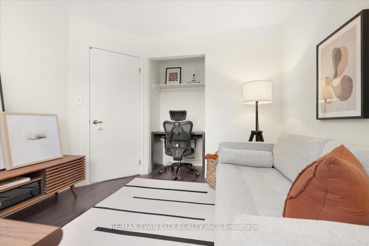 Townhouse for sale at 48 Manhattan Circle, Cambridge, Ontario, N3C 0C4 - MLS: X12920280