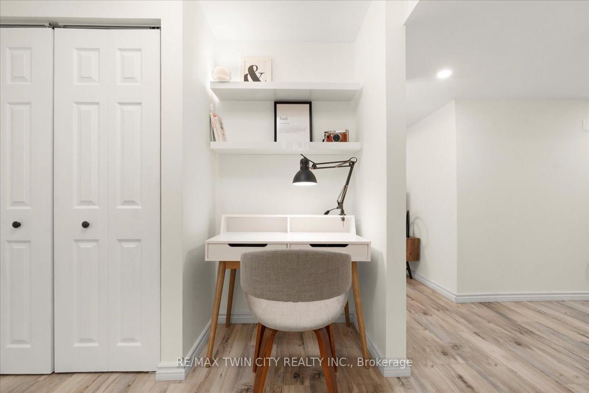 Townhouse for sale at 48 Manhattan Circle, Cambridge, Ontario, N3C 0C4 - MLS: X12920280