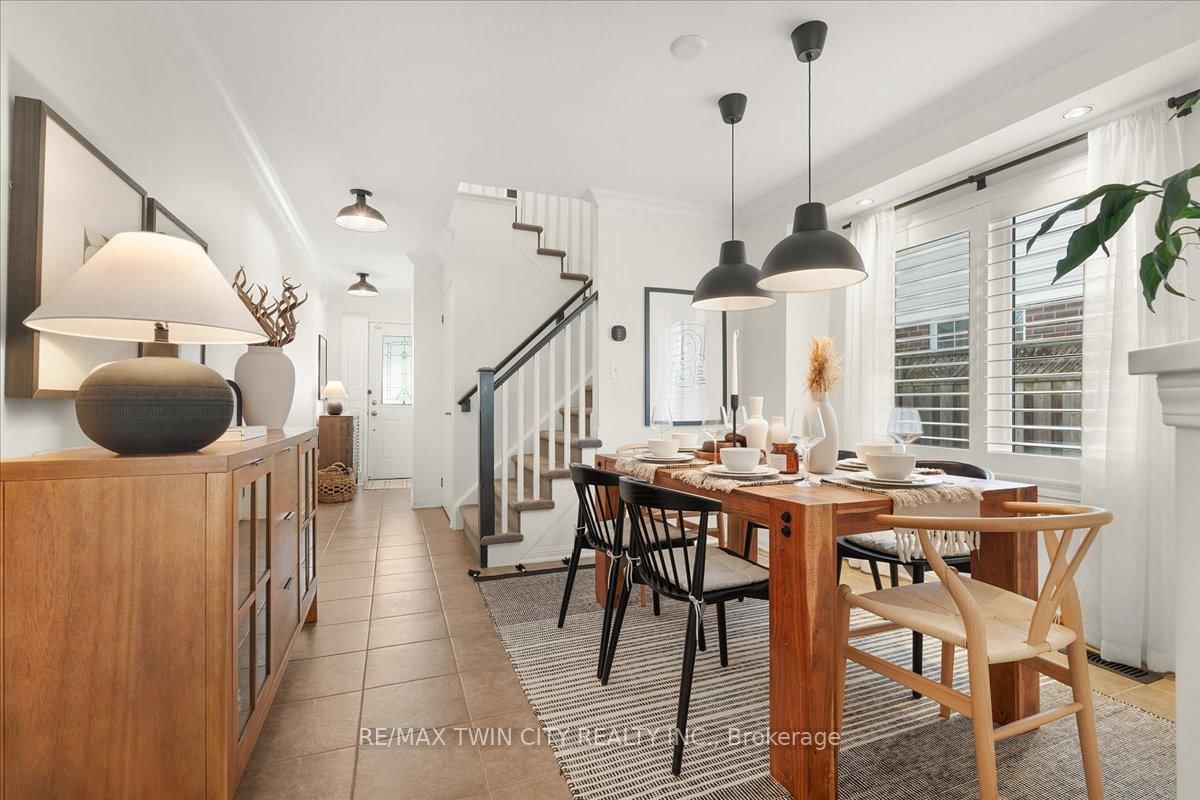 Townhouse for sale at 48 Manhattan Circle, Cambridge, Ontario, N3C 0C4 - MLS: X12920280