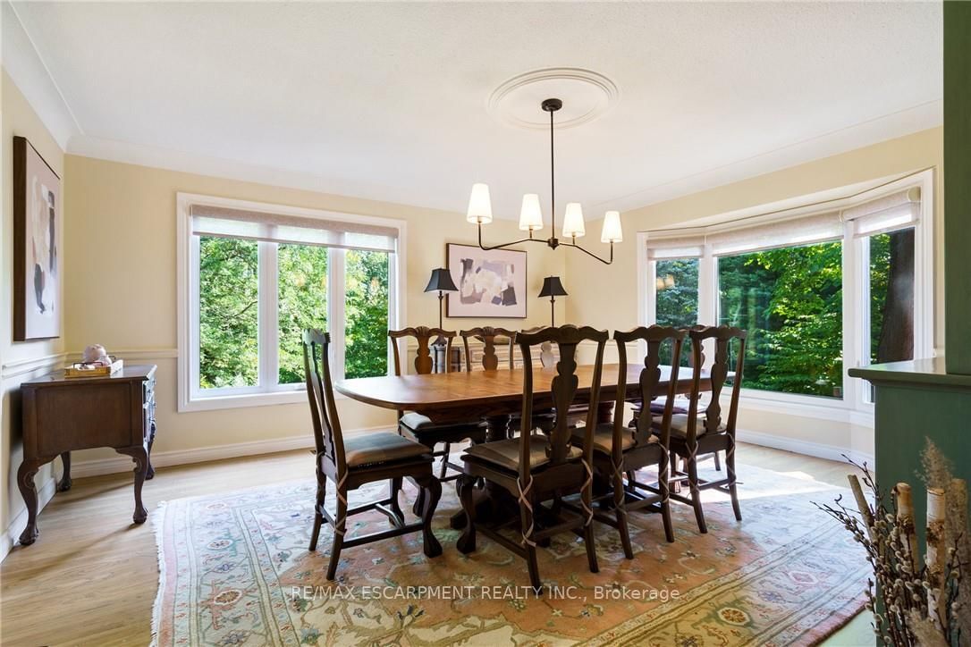 Detached House for sale at 373 Brookview Court, Hamilton, Ontario, L9G 4E6 - Ancaster - MLS: X12920288