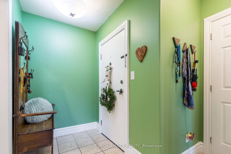 103 - 145 Farley Ave, Belleville, K8N 4L1 | Image 2