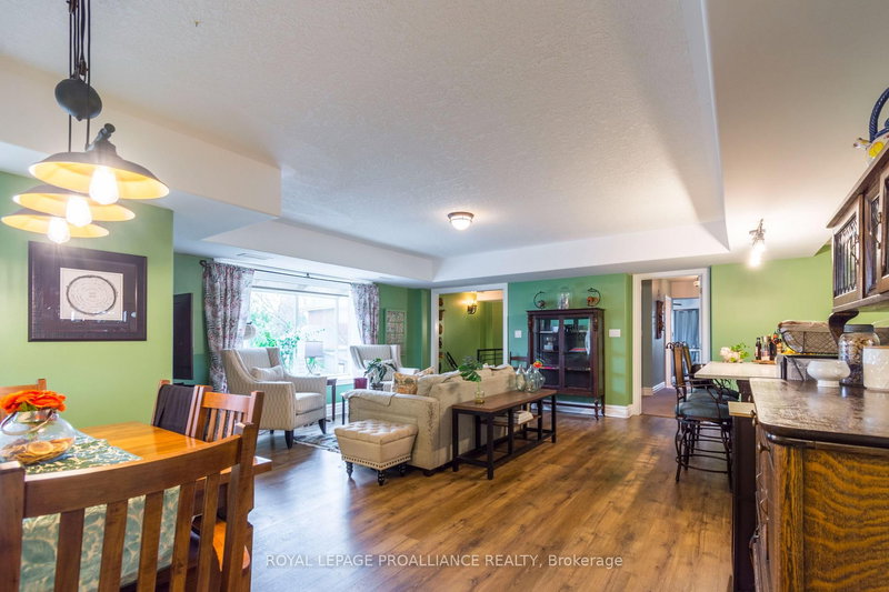 103 - 145 Farley Ave, Belleville, K8N 4L1 | Image 3