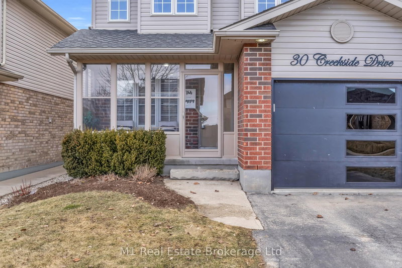 30 Creekside Dr, Guelph, N1E 0C2 | Image 3