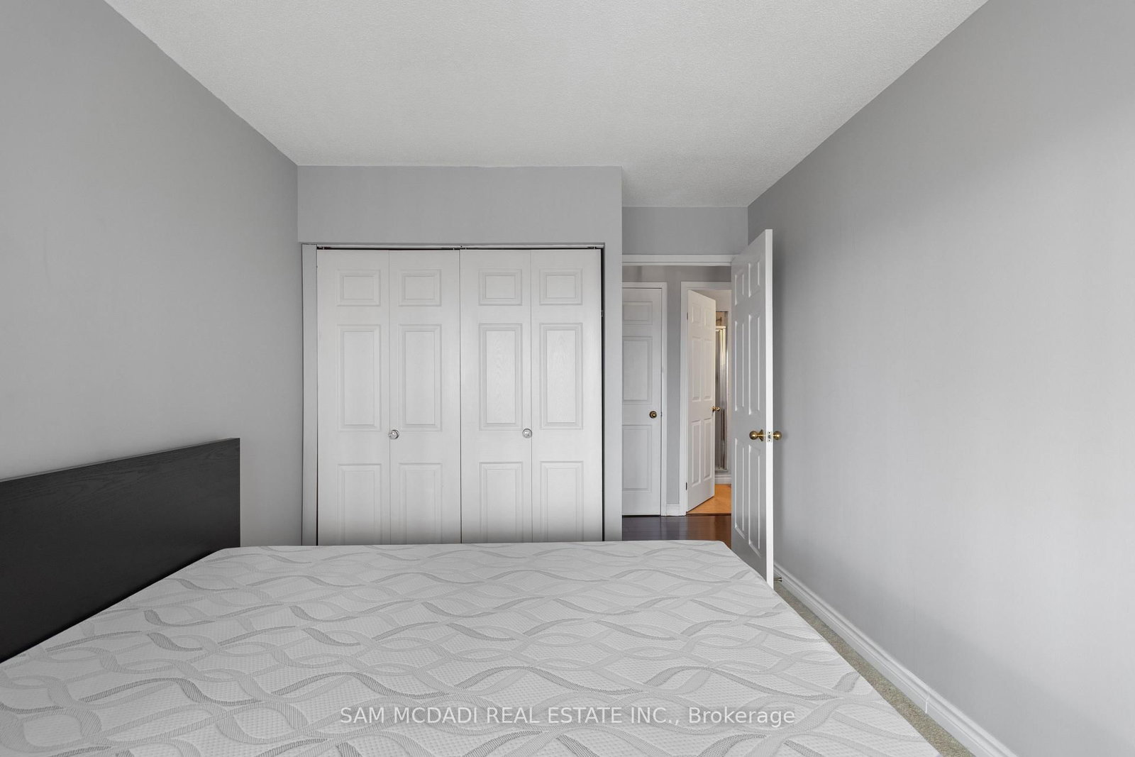 4 Willow Street, Unit 807 - Photo 21