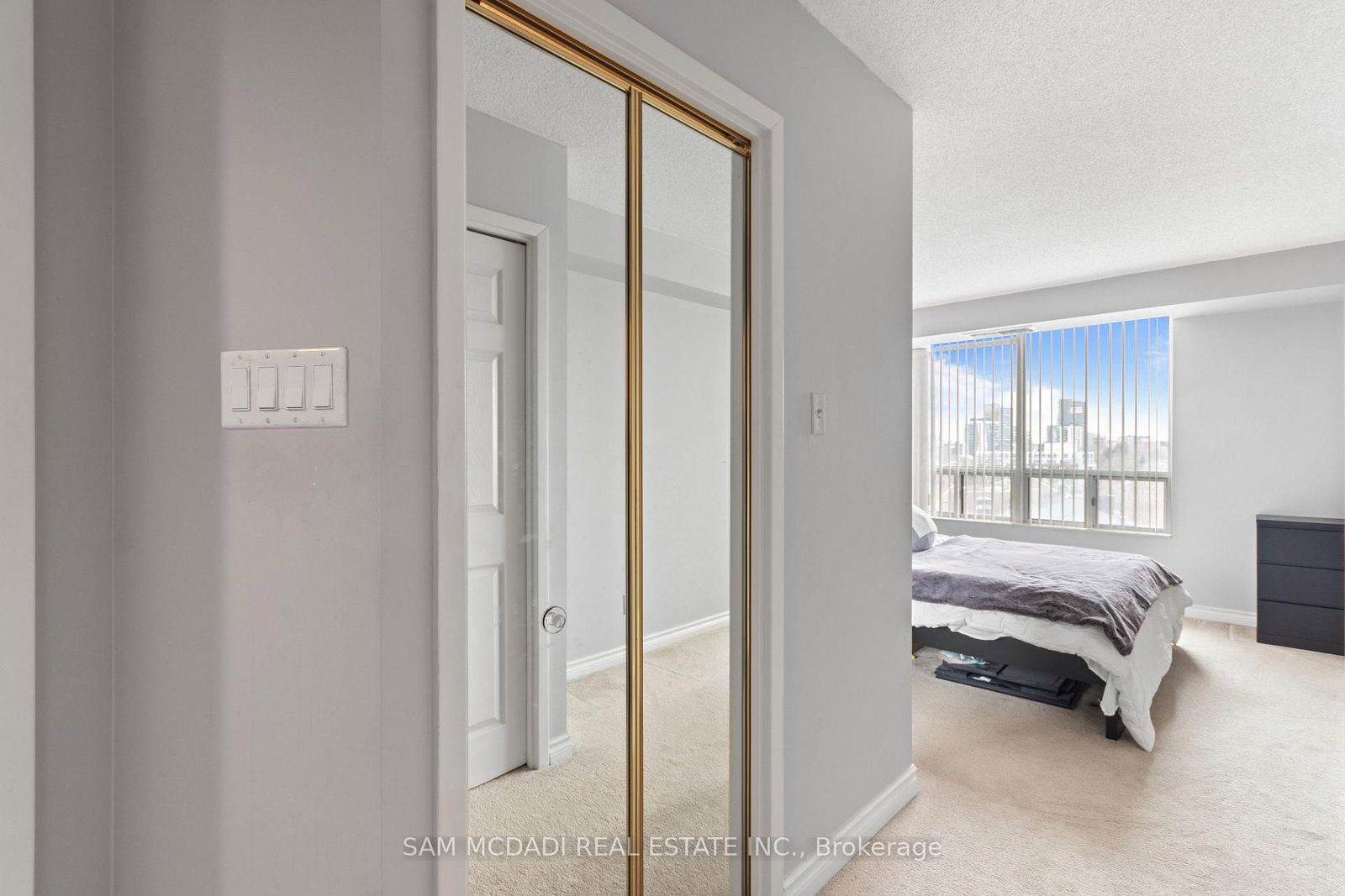 4 Willow Street, Unit 807 - Photo 27