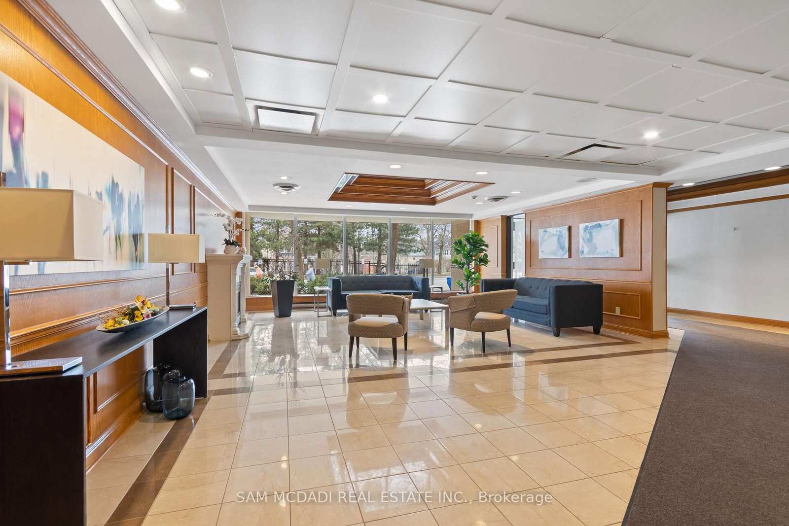 4 Willow Street, Unit 807 - Photo 3