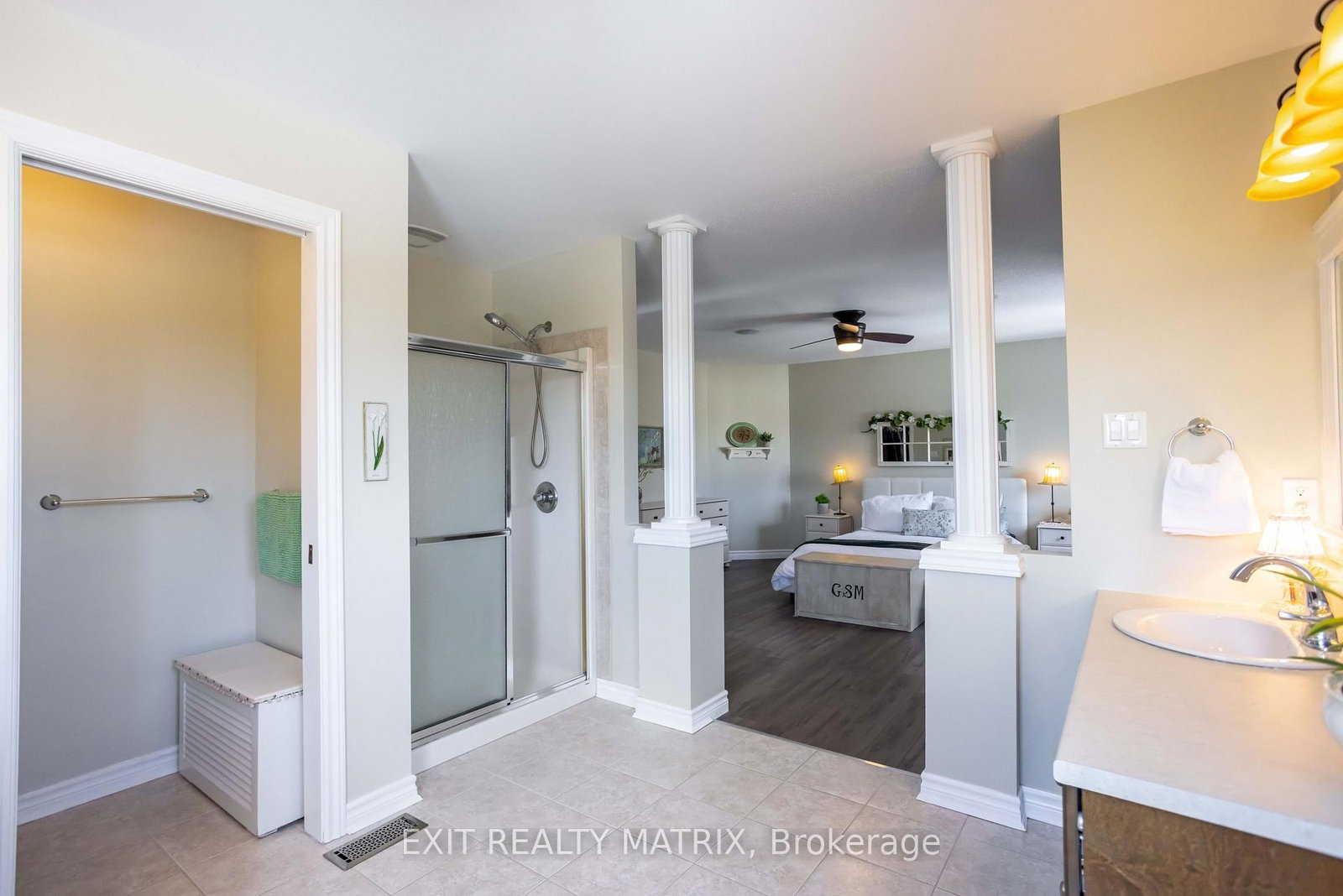 Detached House for sale at 48 De La Rive Drive, Russell, Ontario, K0A 1W0 - Embrun - MLS: X12920460