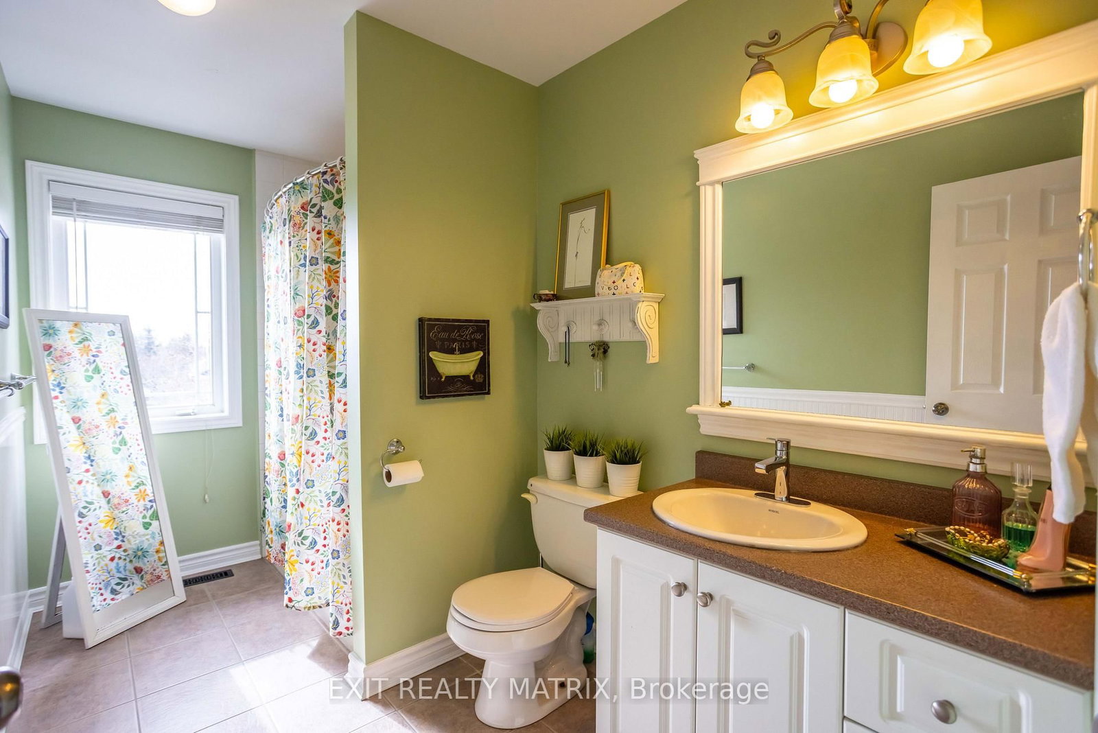 Detached House for sale at 48 De La Rive Drive, Russell, Ontario, K0A 1W0 - Embrun - MLS: X12920460