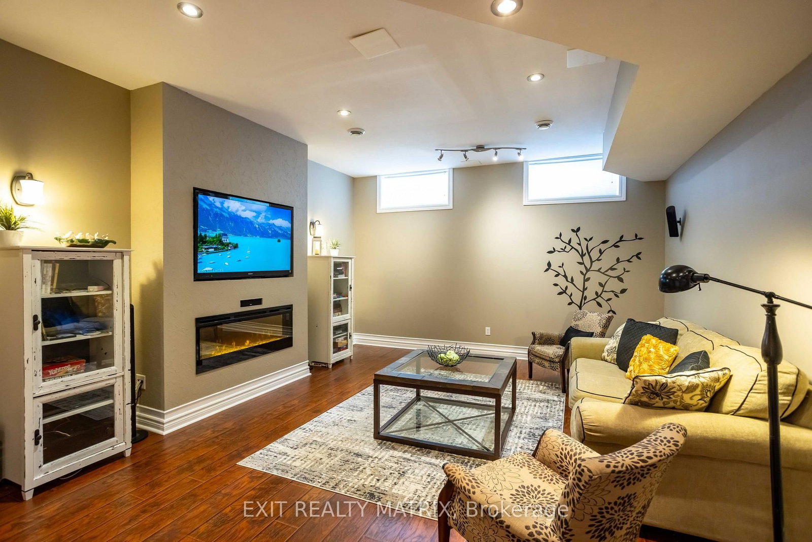 Detached House for sale at 48 De La Rive Drive, Russell, Ontario, K0A 1W0 - Embrun - MLS: X12920460