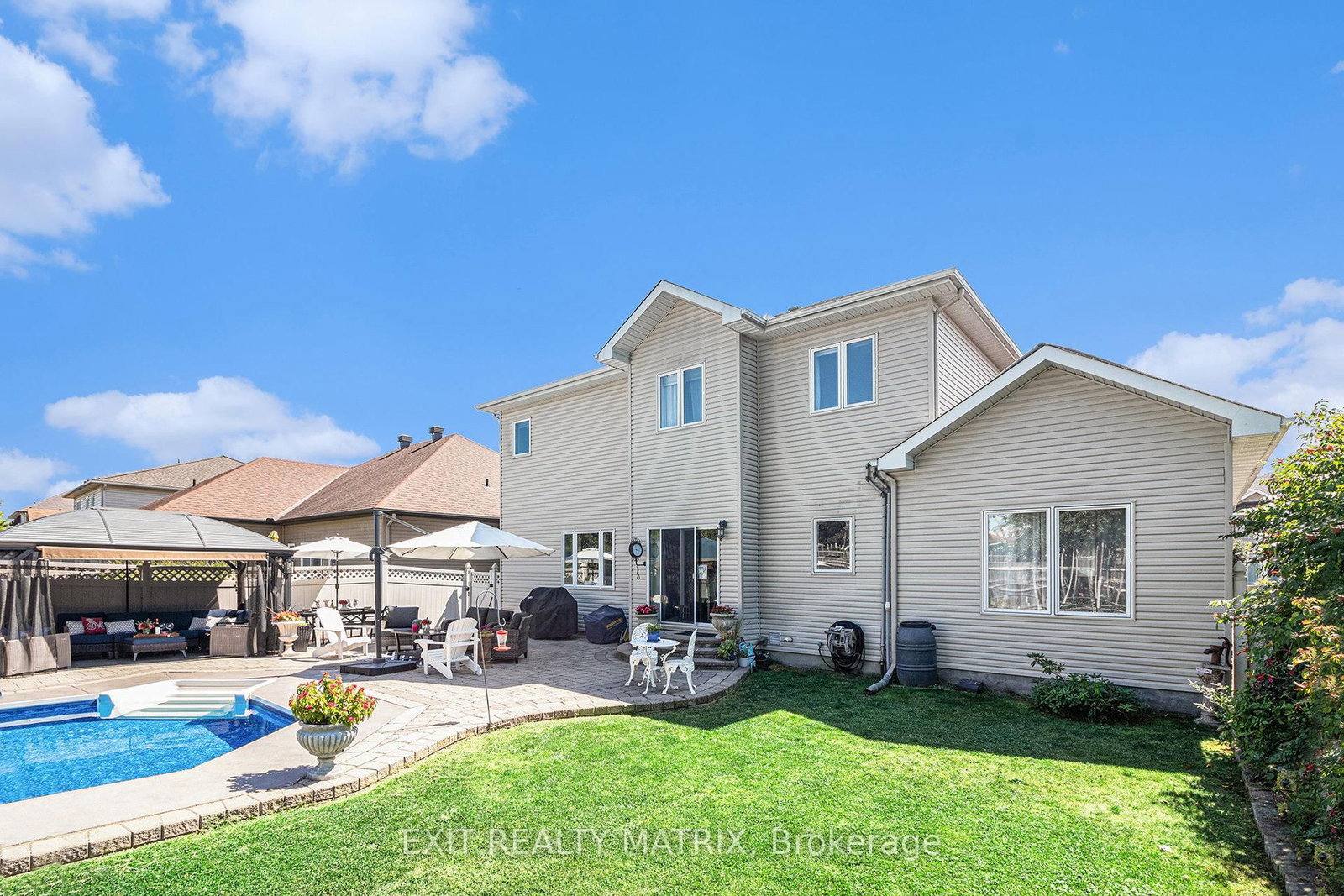 Detached House for sale at 48 De La Rive Drive, Russell, Ontario, K0A 1W0 - Embrun - MLS: X12920460