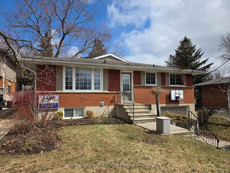 home for sale on 20 Centennial Crescent