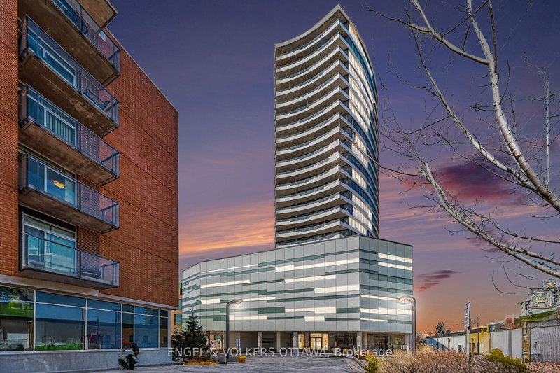 home for sale on 1508-485 Richmond Road