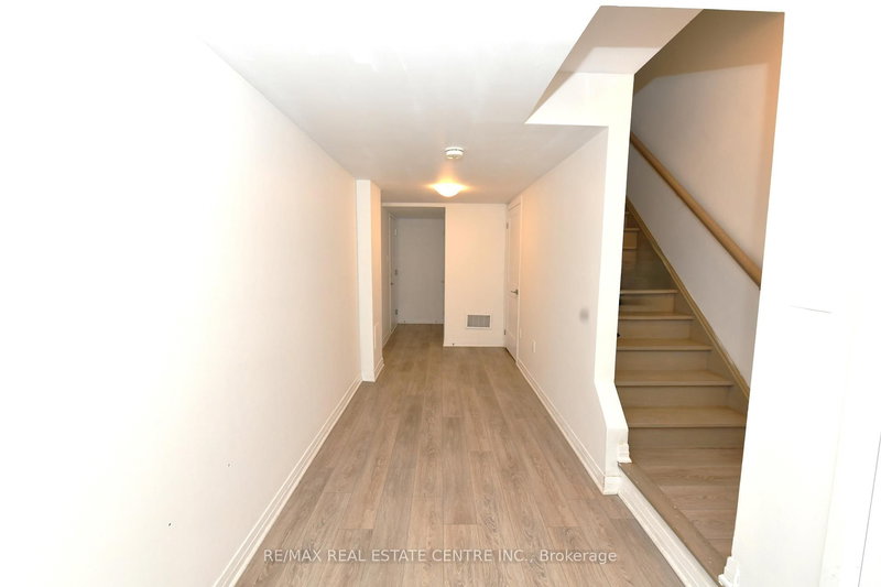 70 - 51 Sparrow Ave, Cambridge, N1T 0E5 | Image 2