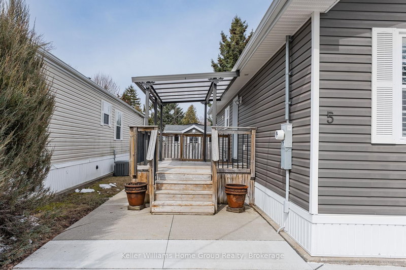 5 Elm St, Puslinch, N0B 2J0 | Image 3